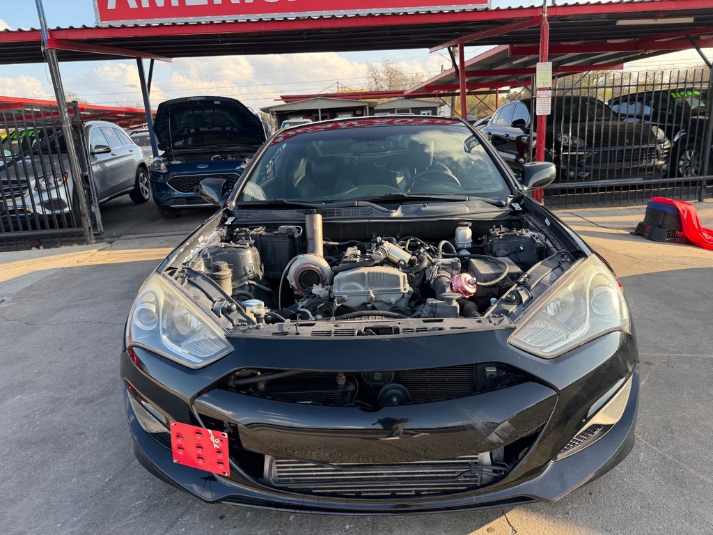 Hyundai Genesis Coupe 2.0T 8AT 2014