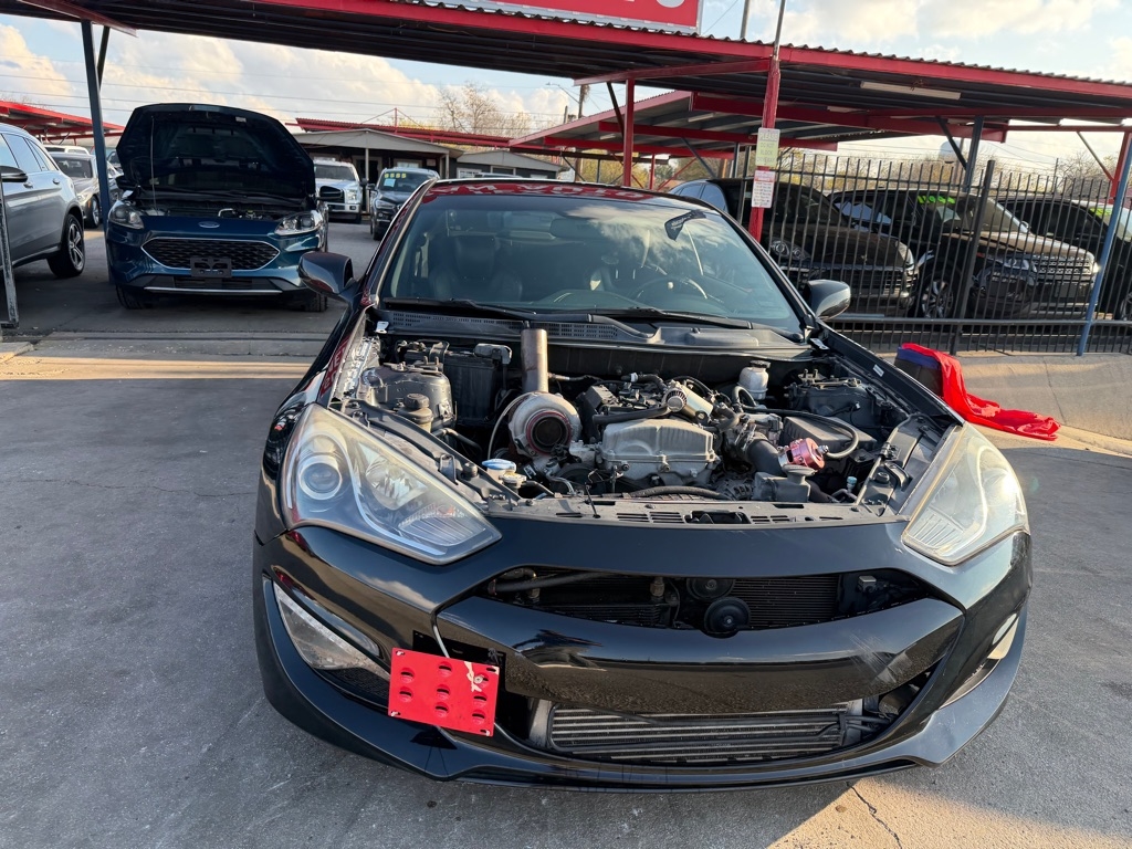 Hyundai Genesis Coupe 2.0T 8AT 2014