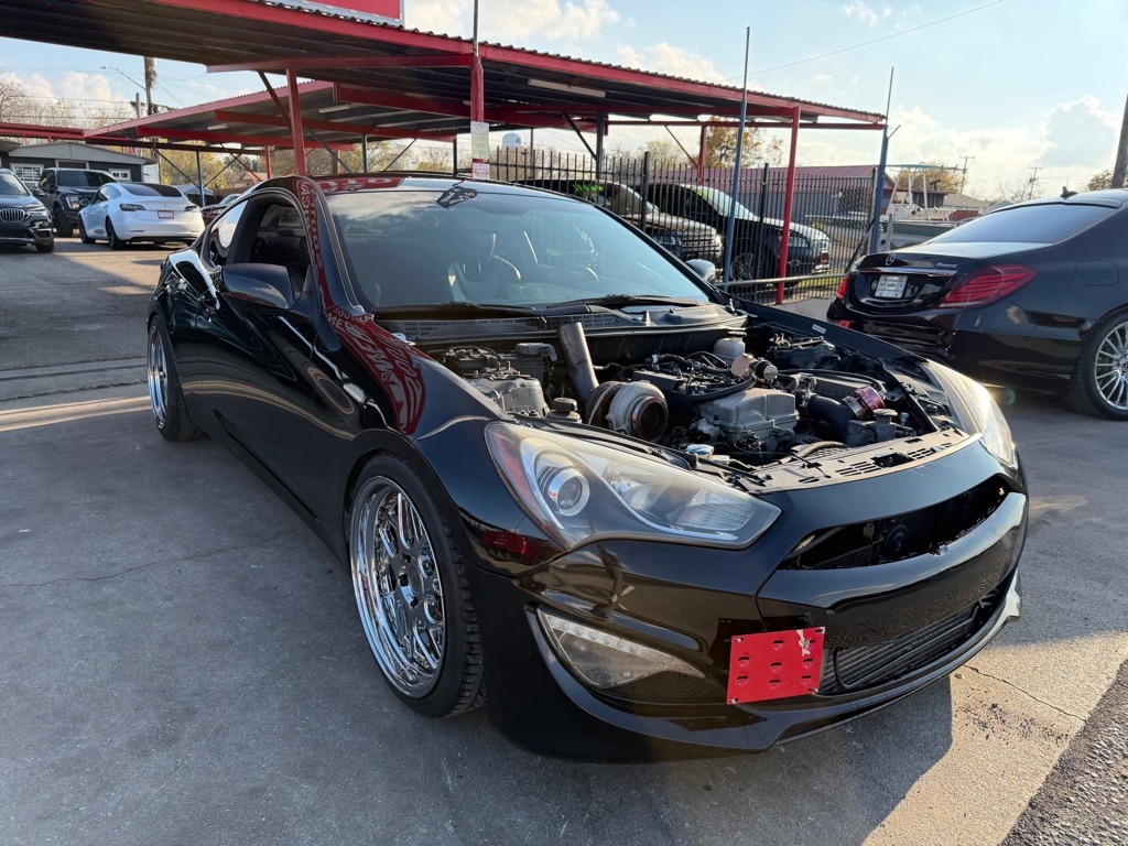 Hyundai Genesis Coupe 2.0T 8AT 2014