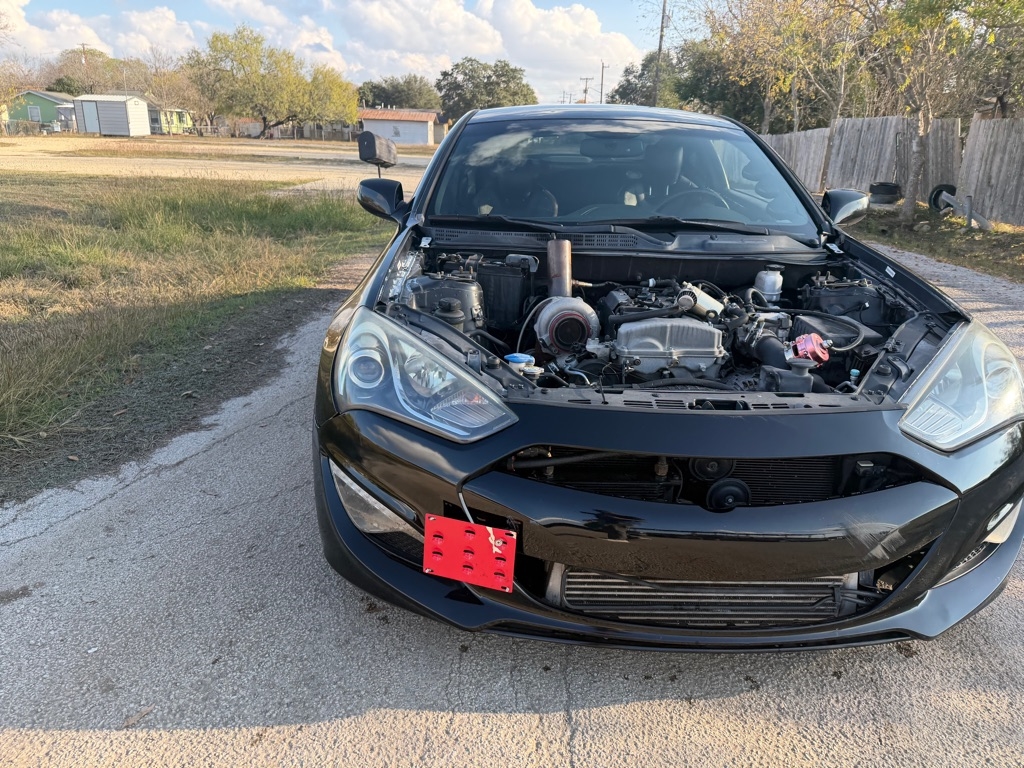 Hyundai Genesis Coupe 2.0T 8AT 2014