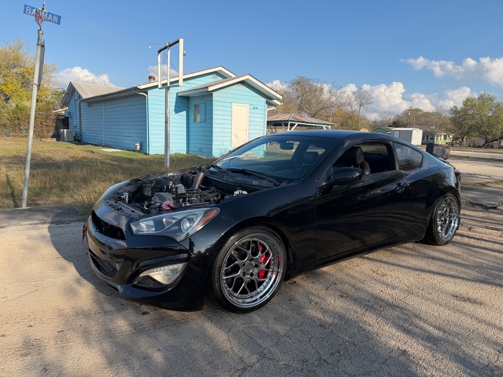 Hyundai Genesis Coupe 2.0T 8AT 2014