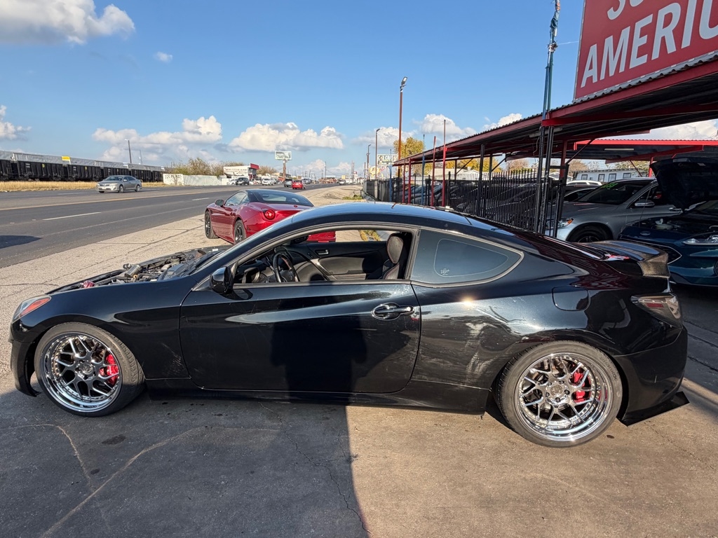 Hyundai Genesis Coupe 2.0T 8AT 2014