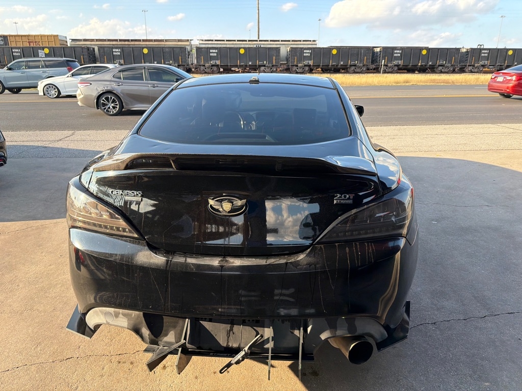 Hyundai Genesis Coupe 2.0T 8AT 2014