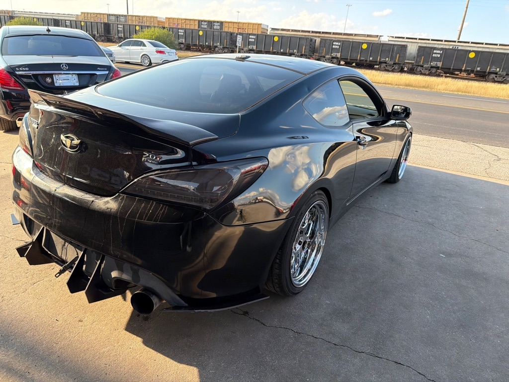 Hyundai Genesis Coupe 2.0T 8AT 2014