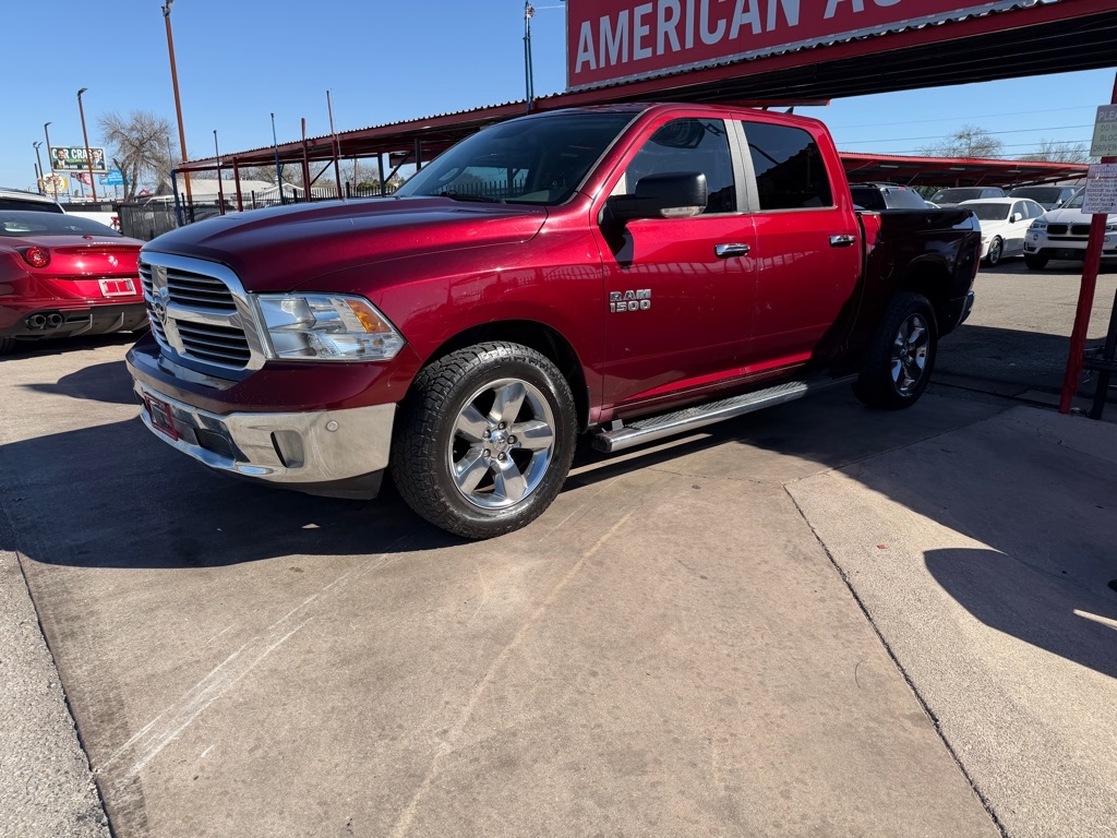 RAM 1500 SLT Crew Cab SWB 2WD 2017
