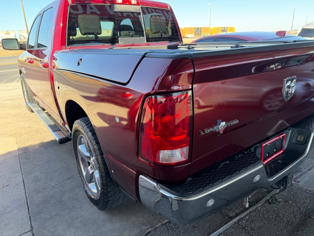 RAM 1500 SLT Crew Cab SWB 2WD 2017