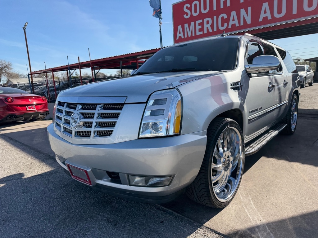 Cadillac Escalade ESV 2WD Luxury 2012
