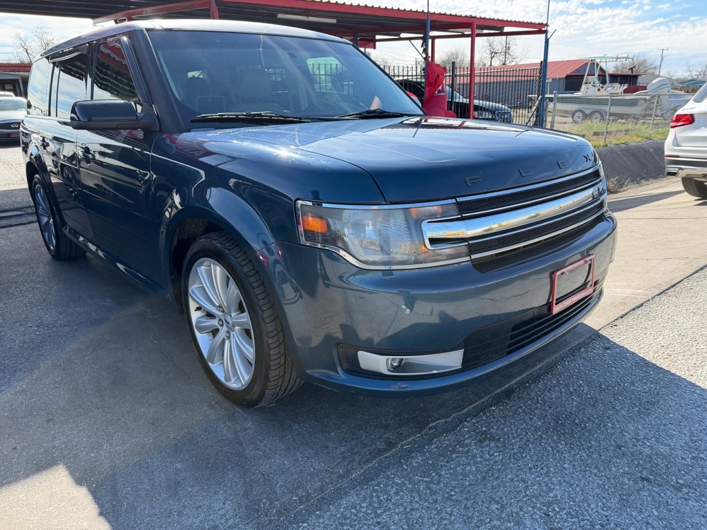 2016 Ford Flex SEL's photo