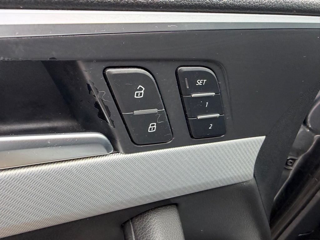 Audi A4 2.0T Premium quattro Sedan 2017