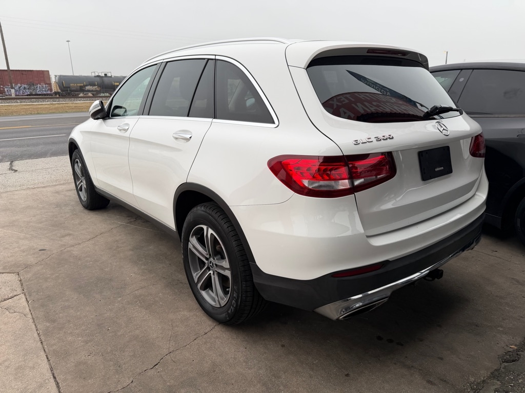 Mercedes-Benz GLC-Class GLC300 2017