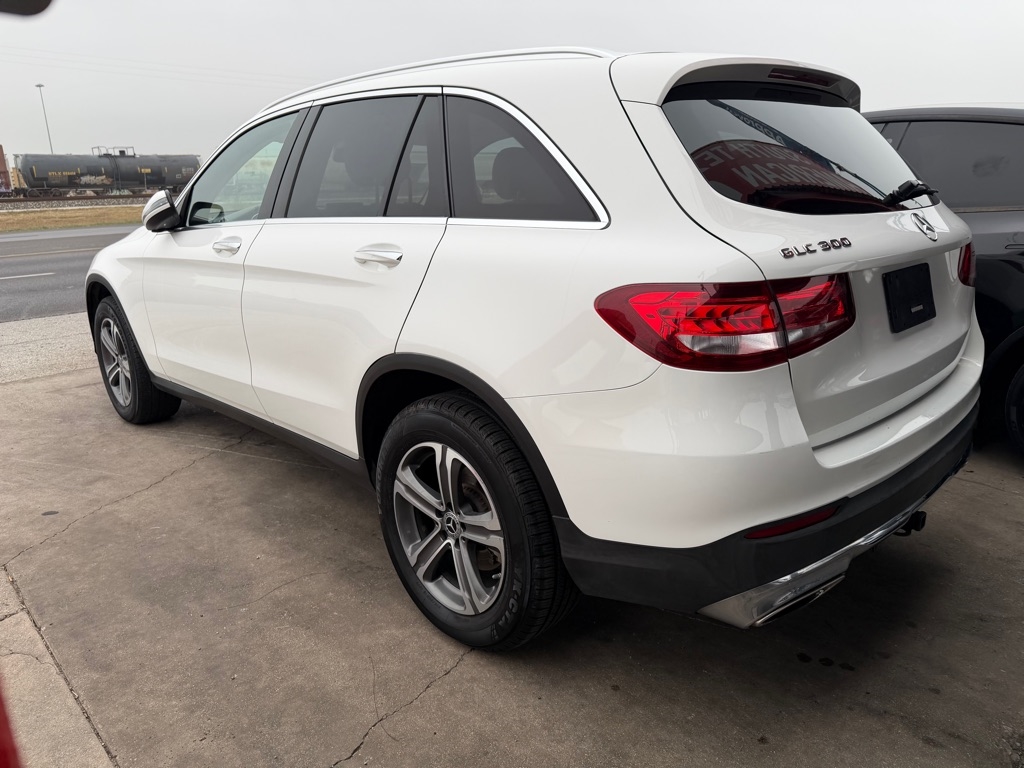 Mercedes-Benz GLC-Class GLC300 2017