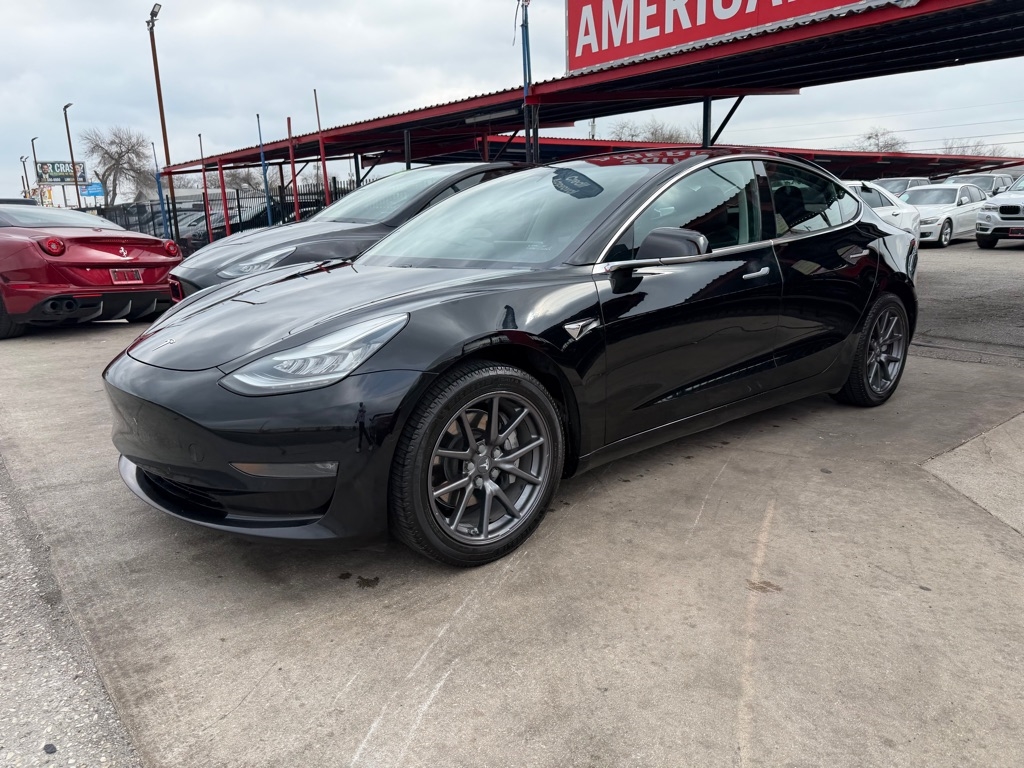 Tesla Model 3 Base 2018