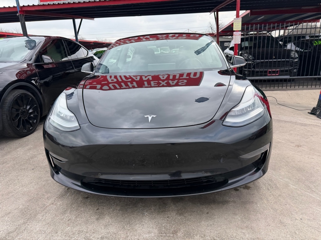 Tesla Model 3 Base 2018