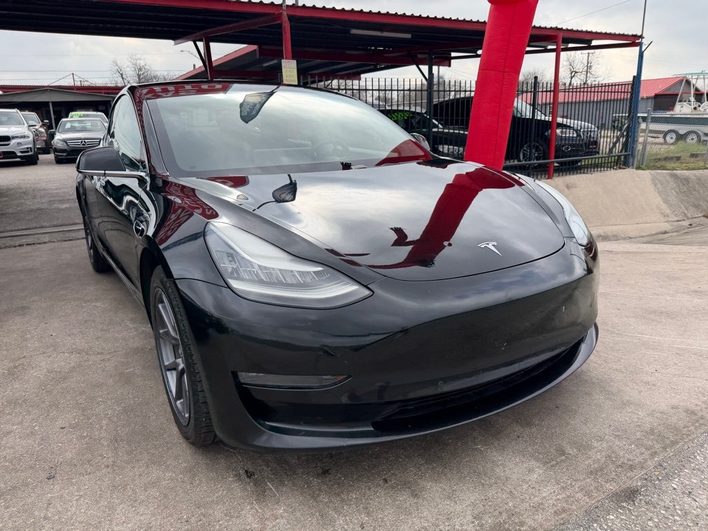 Tesla Model 3 Base 2018