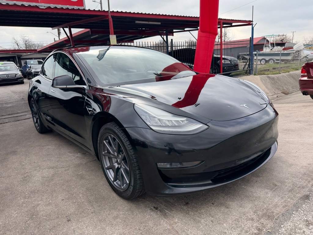 Tesla Model 3 Base 2018