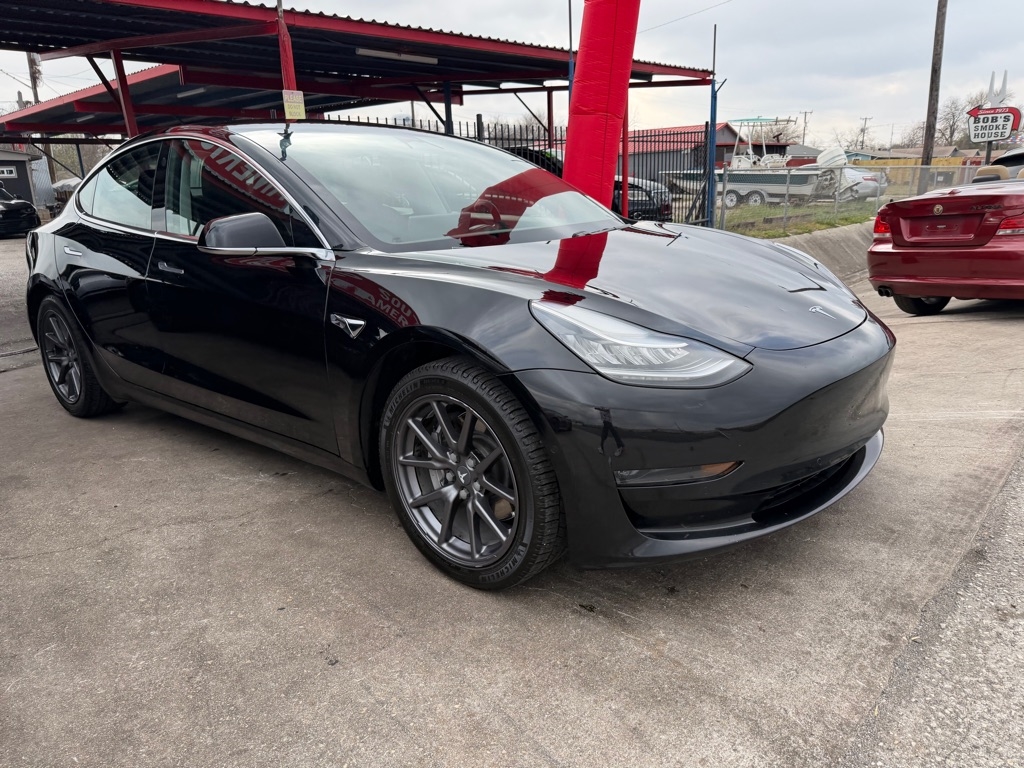 Tesla Model 3 Base 2018