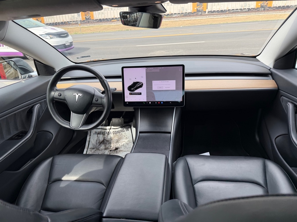 Tesla Model 3 Base 2018