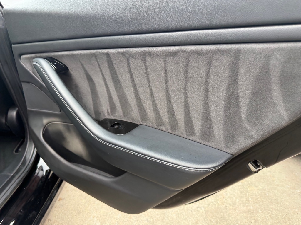 Tesla Model 3 Base 2018