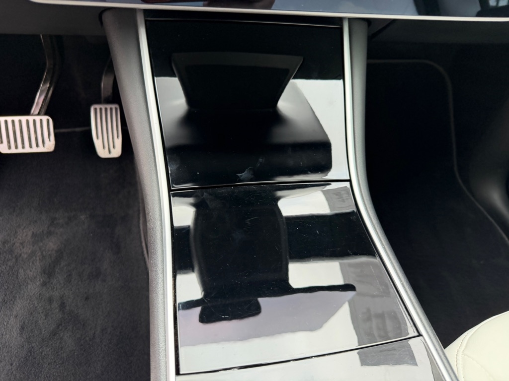 Tesla Model Y Long Range 2021