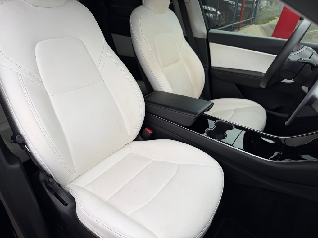 Tesla Model Y Long Range 2021