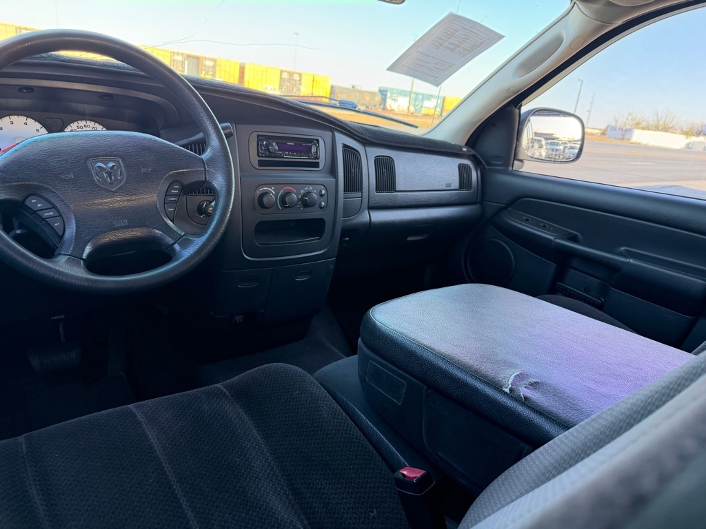 Dodge Ram 1500 ST Quad Cab Long Bed 2WD 2003