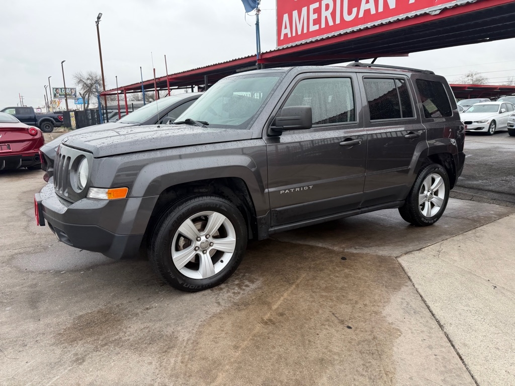Jeep Patriot Latitude 2WD 2015