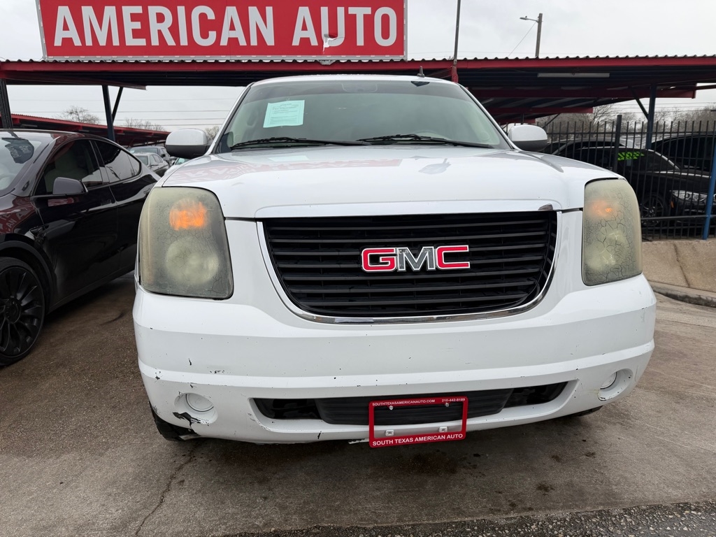 GMC Yukon SLE-1 2WD 2009