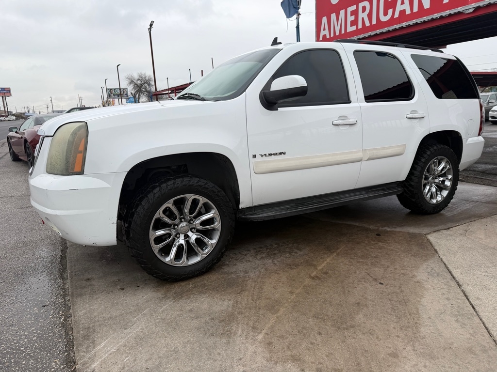 GMC Yukon SLE-1 2WD 2009