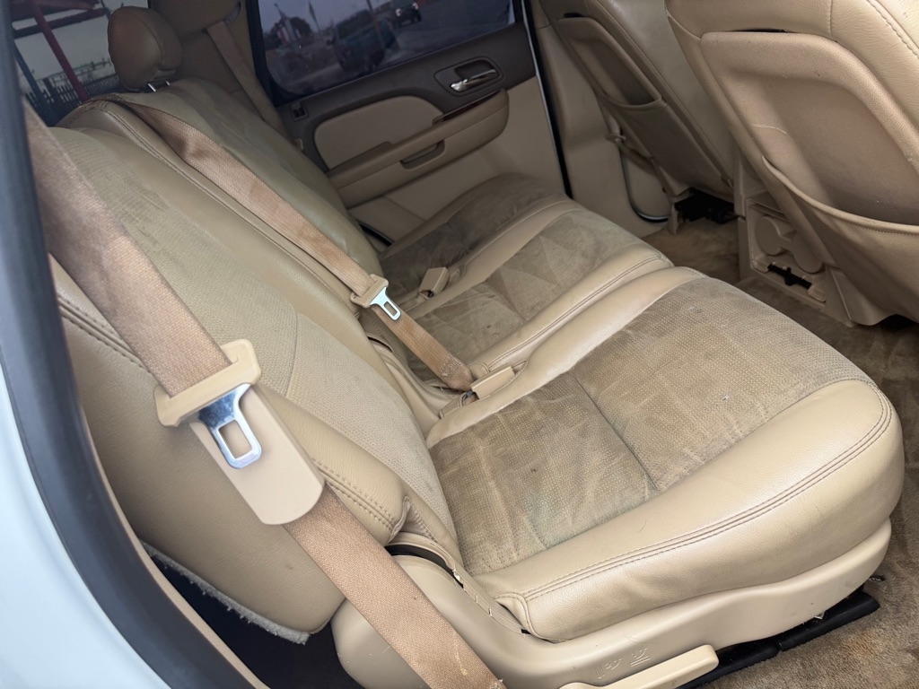 GMC Yukon SLE-1 2WD 2009