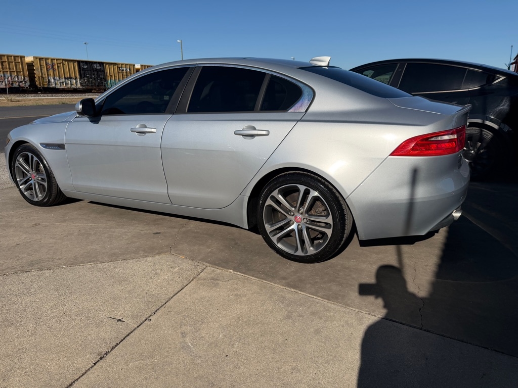 Jaguar XE 35t Premium 2017