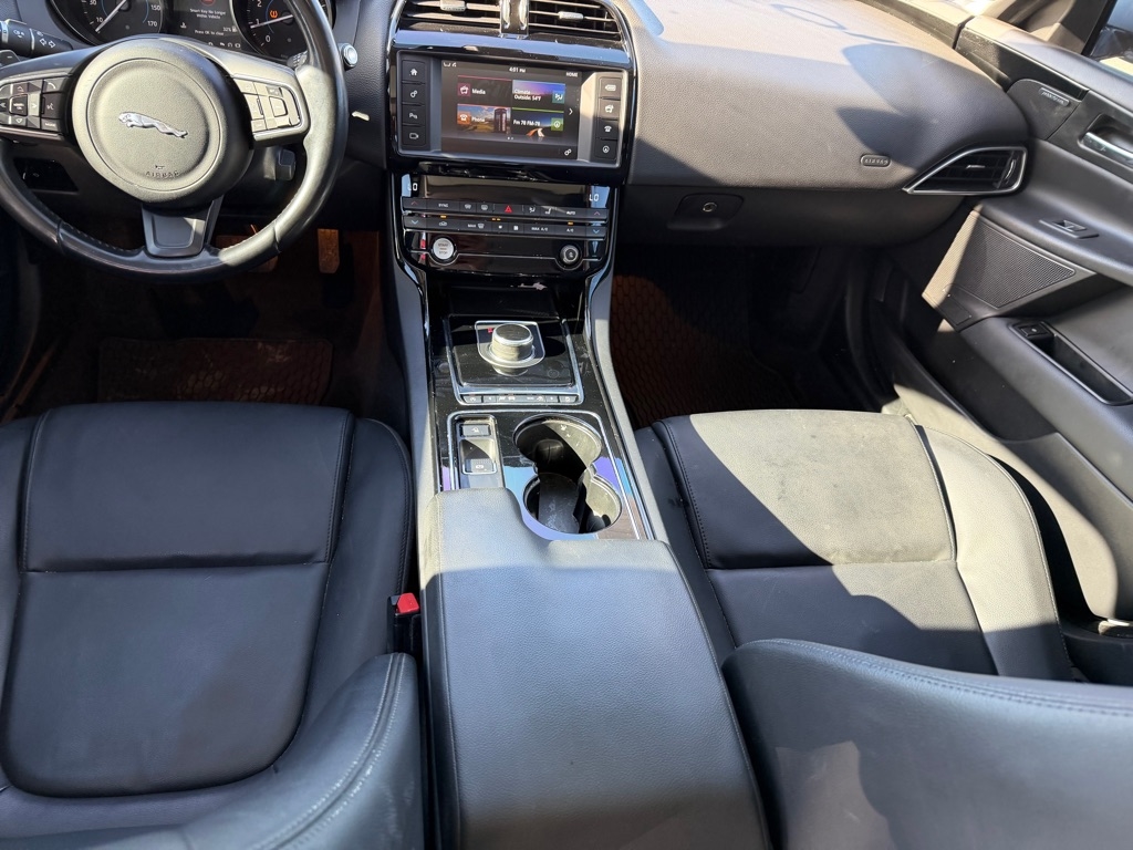 Jaguar XE 35t Premium 2017