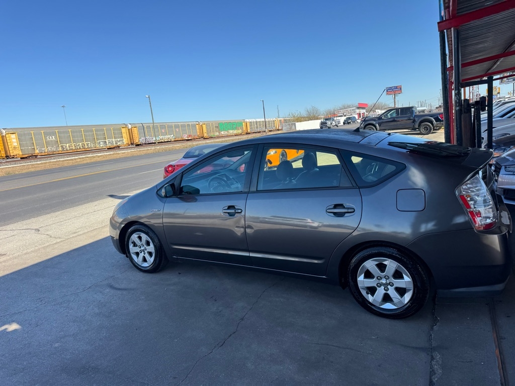 Toyota Prius 4-Door Liftback 2006