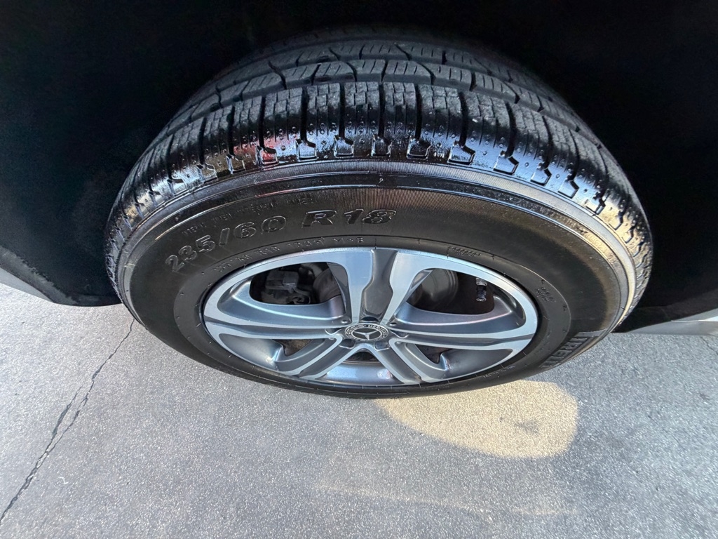 Mercedes-Benz GLC-Class GLC300 2020