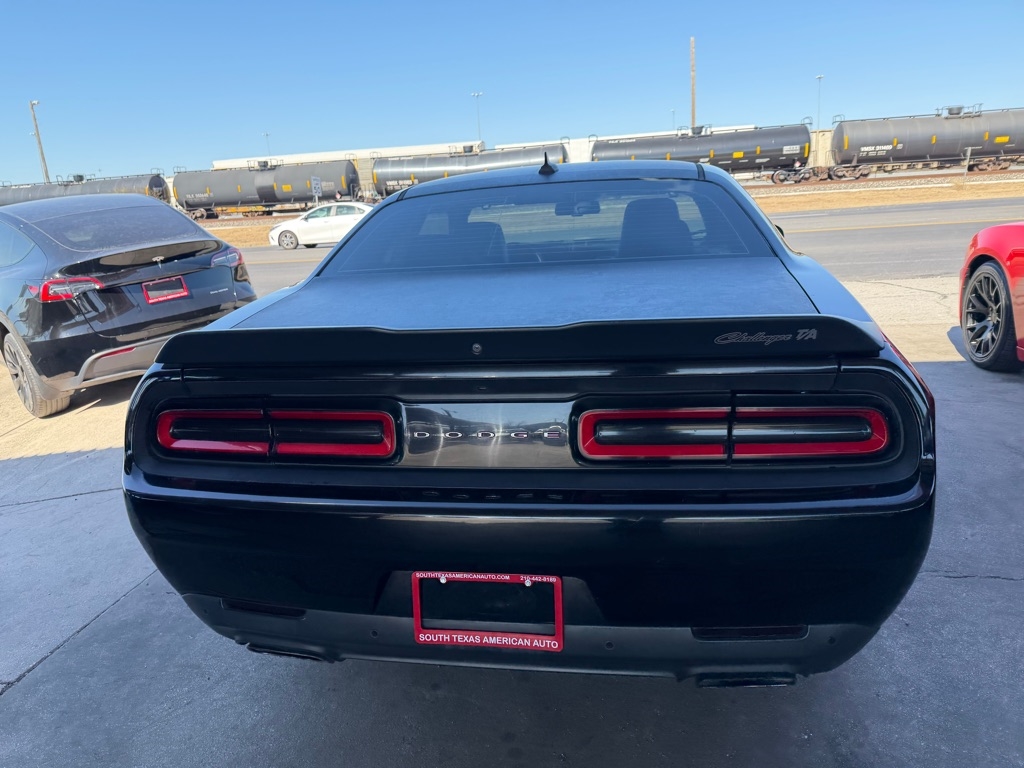 Dodge Challenger R/T SCAT Pack 2018