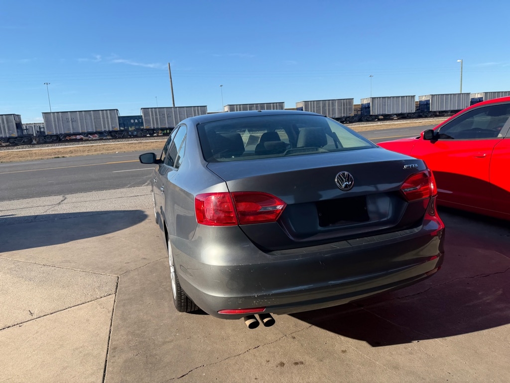 Volkswagen Jetta S 2012