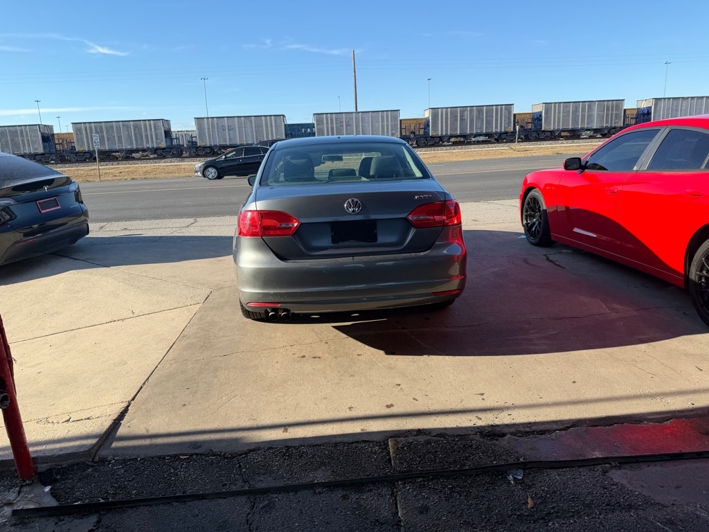 Volkswagen Jetta S 2012