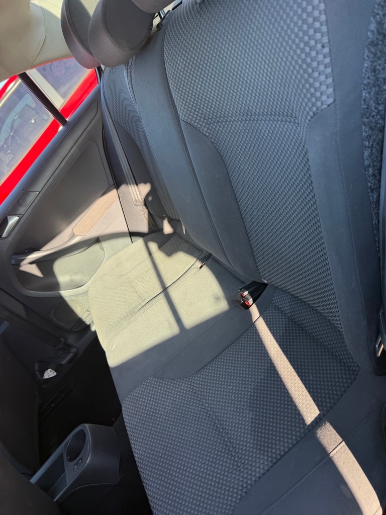 Volkswagen Jetta S 2012