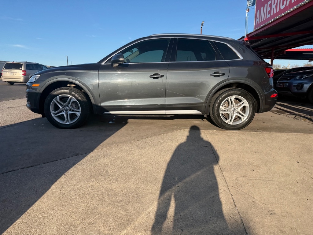 Audi Q5 2.0T Premium quattro 2019