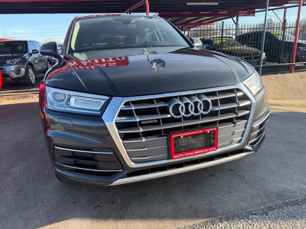 Audi Q5 2.0T Premium quattro 2019