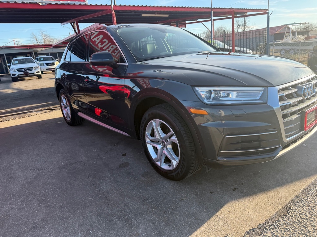 Audi Q5 2.0T Premium quattro 2019