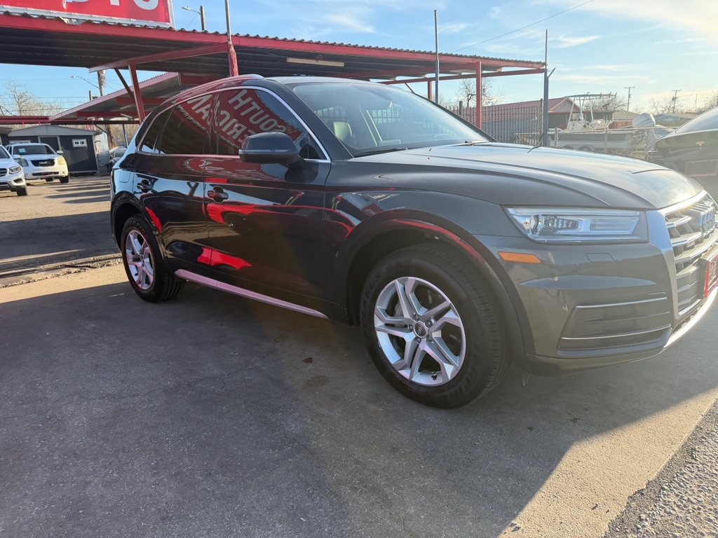 Audi Q5 2.0T Premium quattro 2019