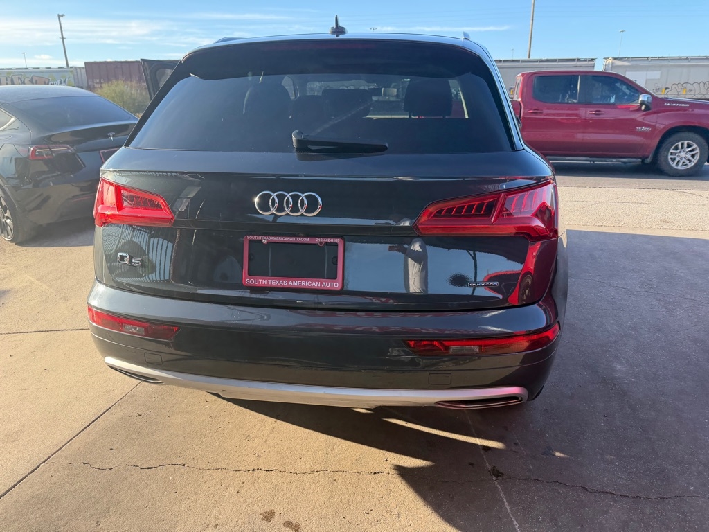 Audi Q5 2.0T Premium quattro 2019