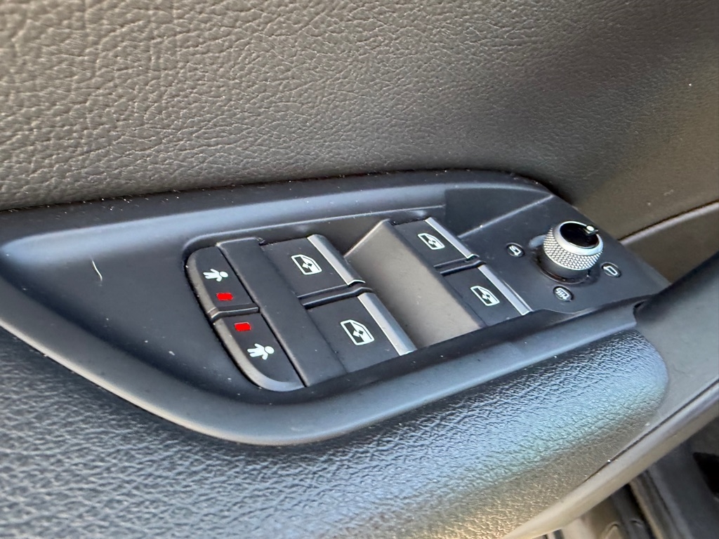 Audi Q5 2.0T Premium quattro 2019