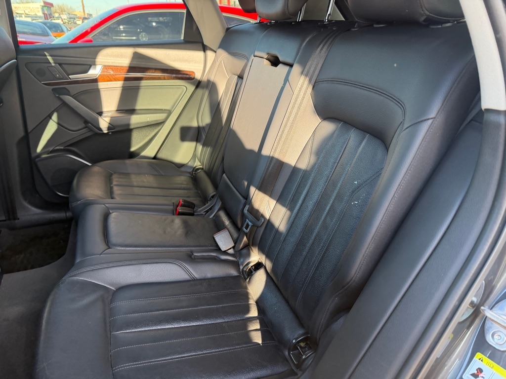 Audi Q5 2.0T Premium quattro 2019