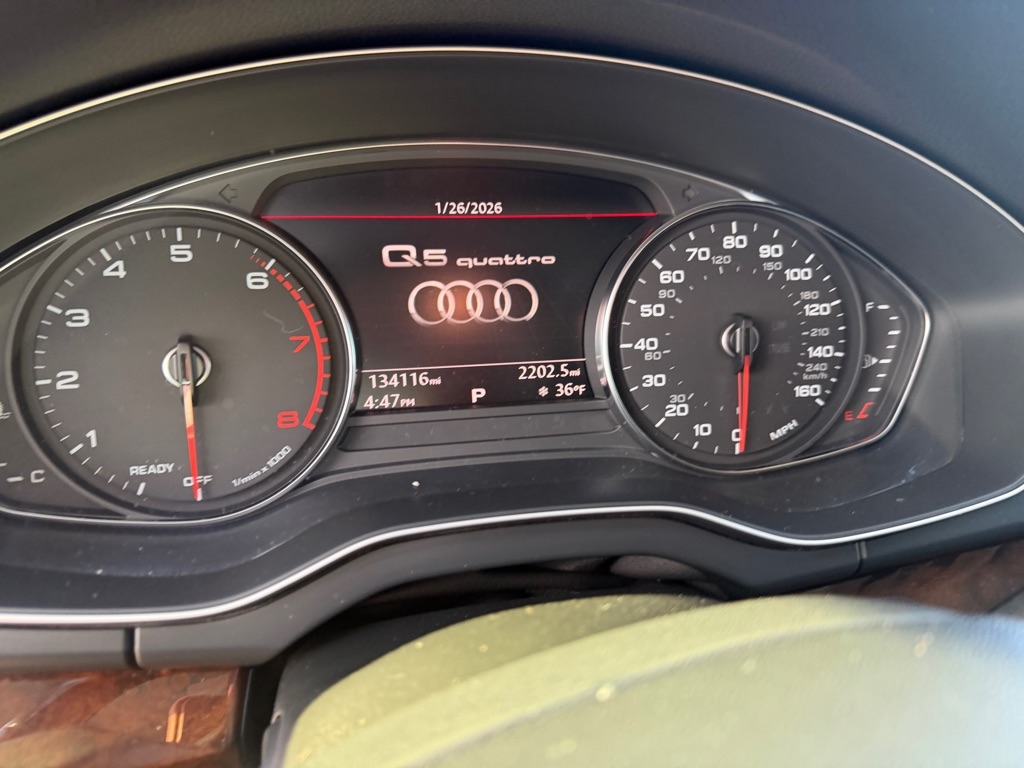 Audi Q5 2.0T Premium quattro 2019