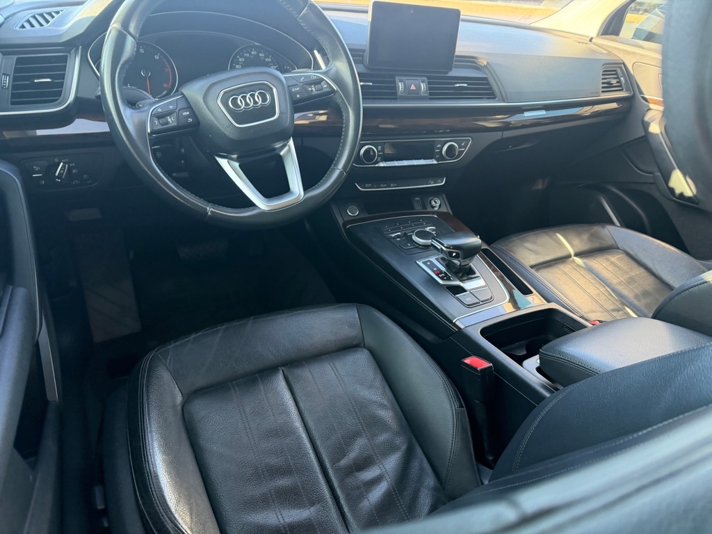Audi Q5 2.0T Premium quattro 2019