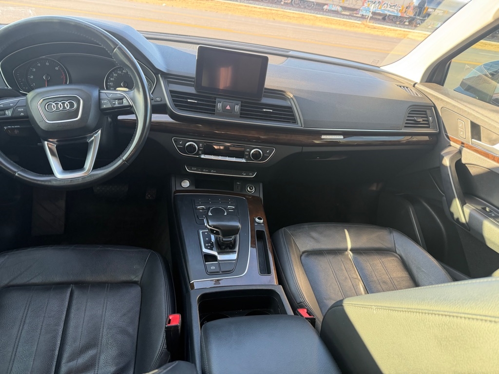 Audi Q5 2.0T Premium quattro 2019
