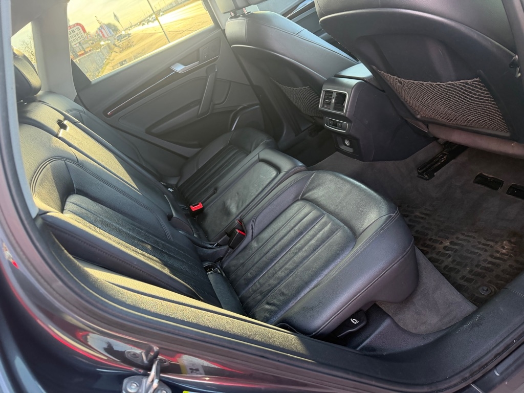 Audi Q5 2.0T Premium quattro 2019