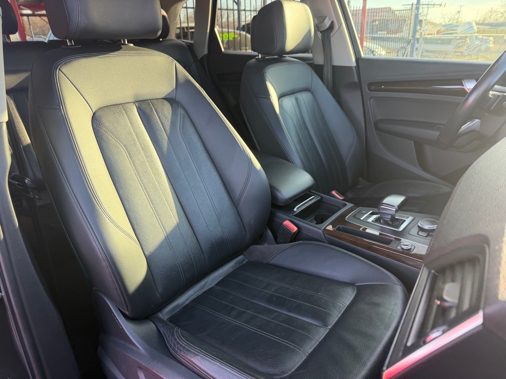 Audi Q5 2.0T Premium quattro 2019