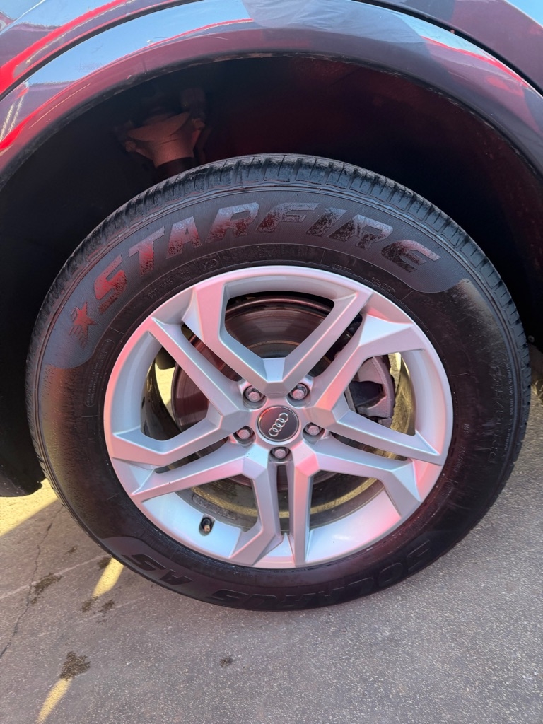 Audi Q5 2.0T Premium quattro 2019